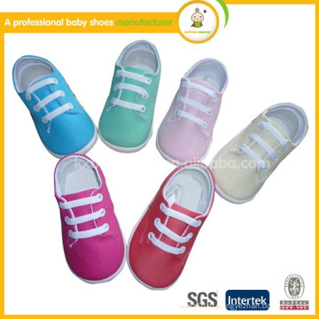 2015 hot sale haute qualité injection enfants chaussures confort bébé chaussures décontractées